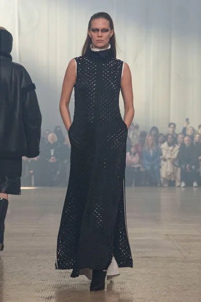 Look 47